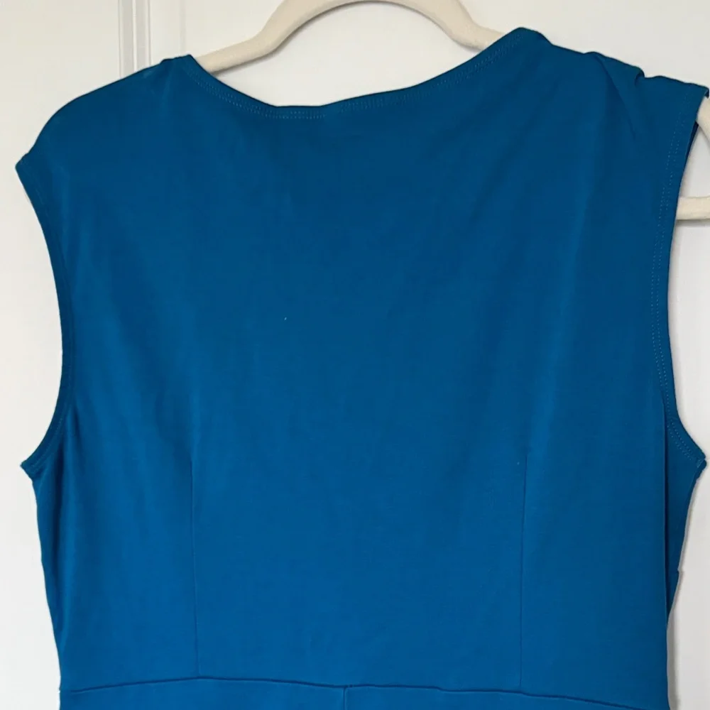 New York & Company Blue Sleeveless Dress - Picture 2 of 8